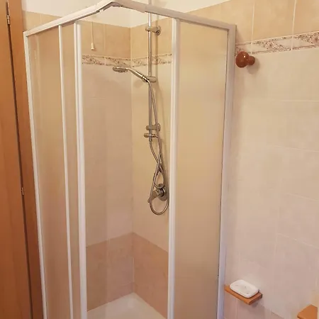 Casa-albergo Tiroasegno Hotel Lama dei Peligni