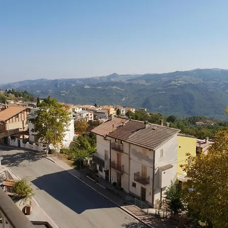 Casa-albergo Tiroasegno Hotel Lama dei Peligni