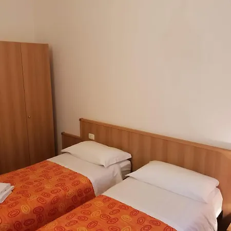 Casa-albergo Tiroasegno * Lama dei Peligni